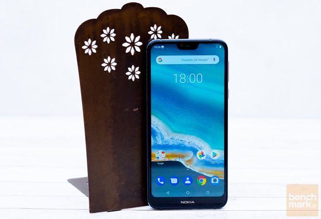 Nokia 7.1 zimny ekran
