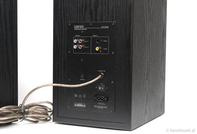 Edifier R2730DB - wejścia