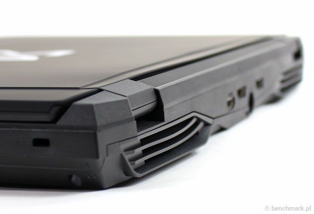 Dream Machines X980 wylot powietrza