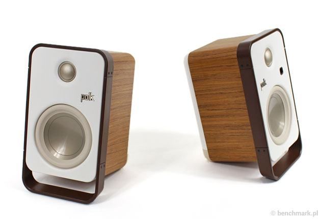 Polk audio hampden - kolumny obok siebie