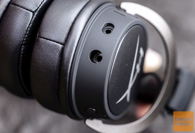 HyperX Cloud mix lewa