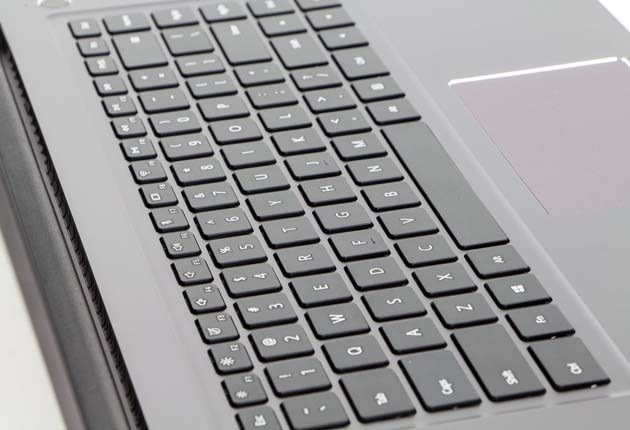 Huawei MateBook D klawiatura