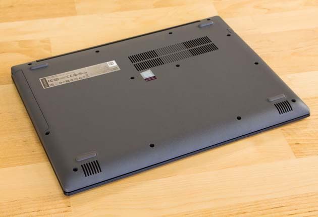 Lenovo Ideapad 320-14IKB spód