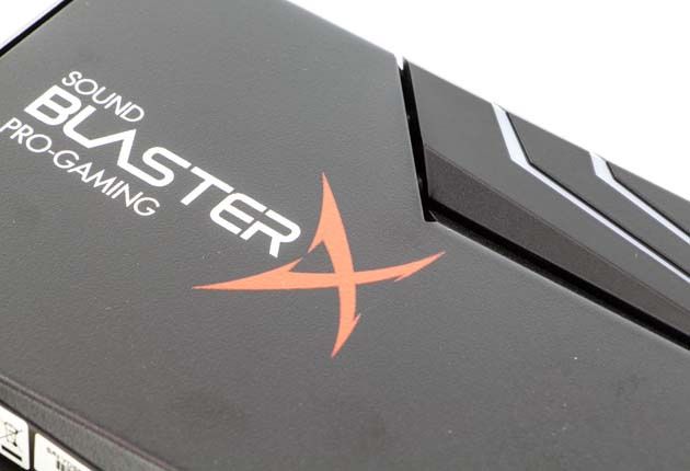 Creative Sound BlasterX AE-5 - napis na przedniej pokrywie