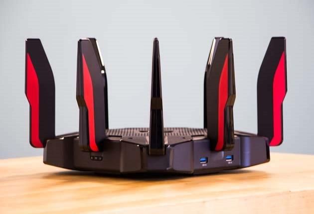 TP-Link Archer C5400X widok ogolny