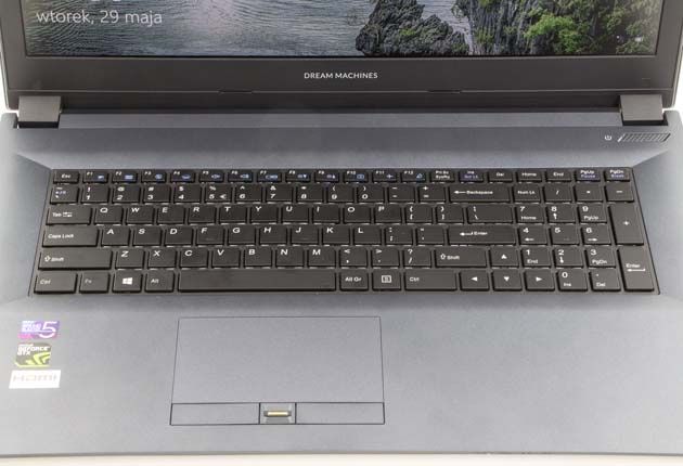 Dream Machines G1050Ti-17PL32 panel roboczy