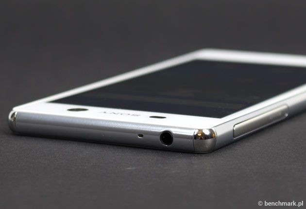 Sony Xperia M5 złącze słuchawkowe