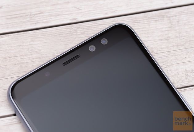 Samsung Galaxy A8 (2018) przednie aparaty