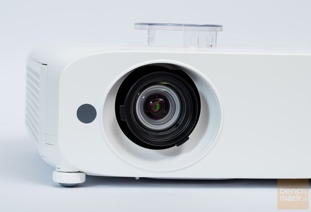 Panasonic PT-VZ570N zaślepka obiektywu