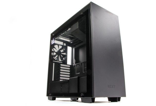 NZXT H700i calość obudowa2