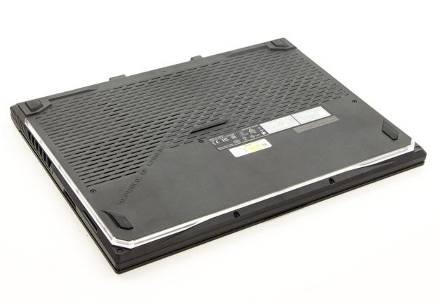 Asus ROG Strix Hero III G531GW-ES013 spód obudowy