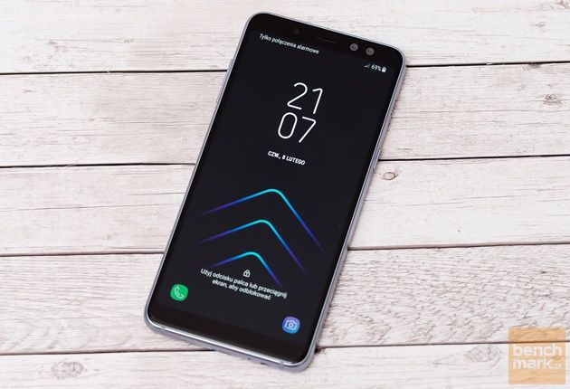 Samsung Galaxy A8 (2018) ekran startowy