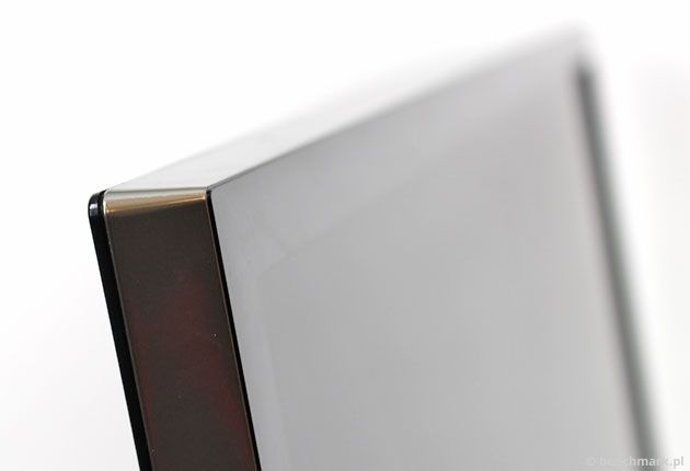 Samsung U28E590D ramka ekranu
