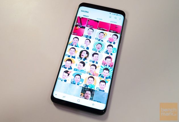 Samsung Galaxy S9+ awaraty