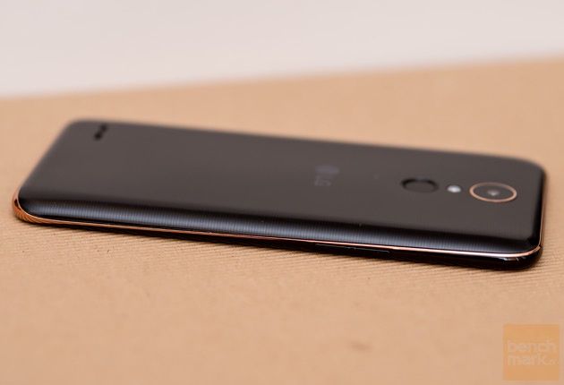 LG K10 (2017) miedziany pasek