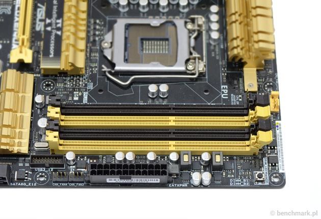 ASUS Z87-Deluxe/Quad sloty ram