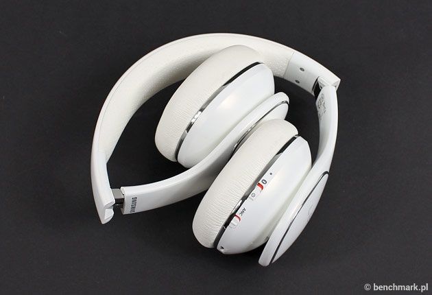 Samsung Level On Wireless - składane słuchawki
