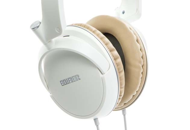Edifier P841 muszle