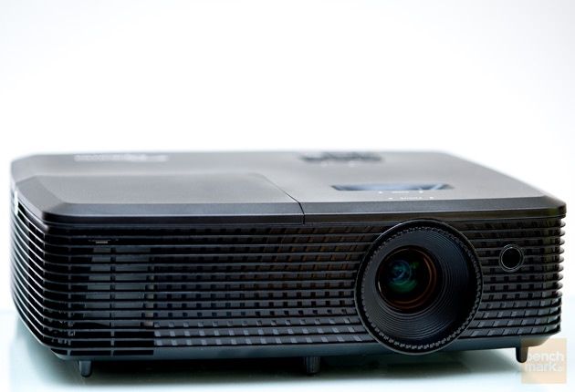 Optoma X340 - widok przód bok wylot powietrza