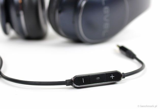 Samsung Level On Pro - pilot w kablu