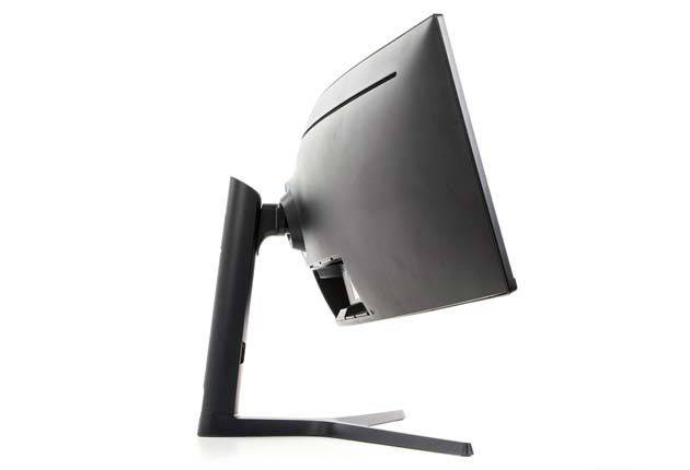 Samsung C49J890DKUX bok