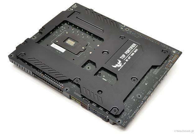 ASUS Z97 Sabertooth Mark 1 backplate