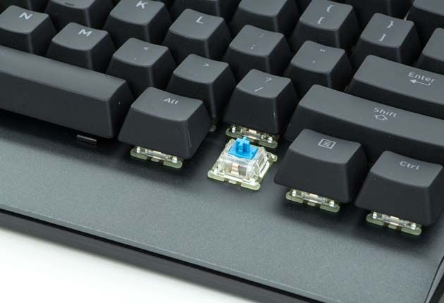 Thermaltake Level 20 RGB Titanium - przełączniki Cherry MX Blue