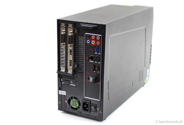 MSI Nightblade MI-037XEU złącza tył