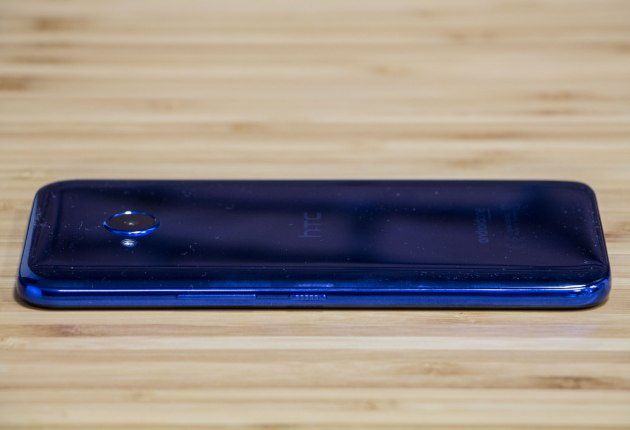 htc u11 life prawa krawędź