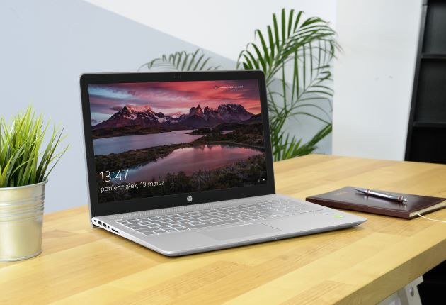 HP Pavilion 15-cc502nw przód