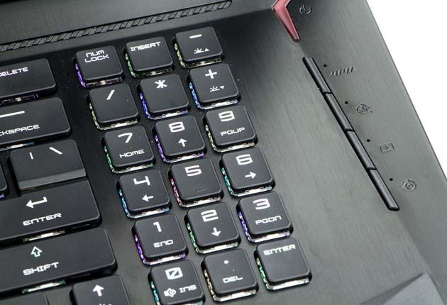 MSI GT75VR 7RF Titan Pro panel numeryczny
