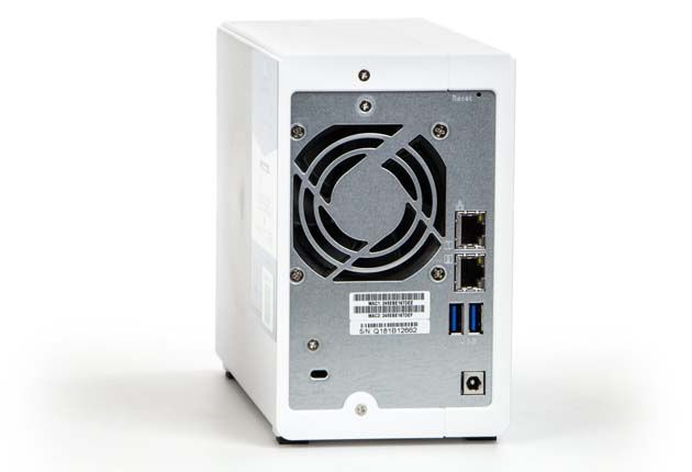 QNAP TS-231x - tył