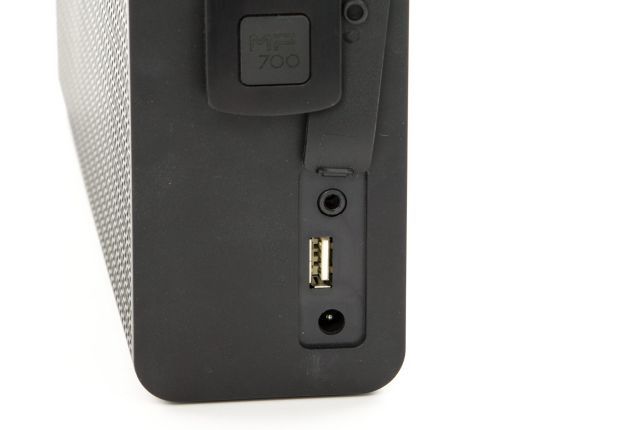Edifier MP700 gniazda