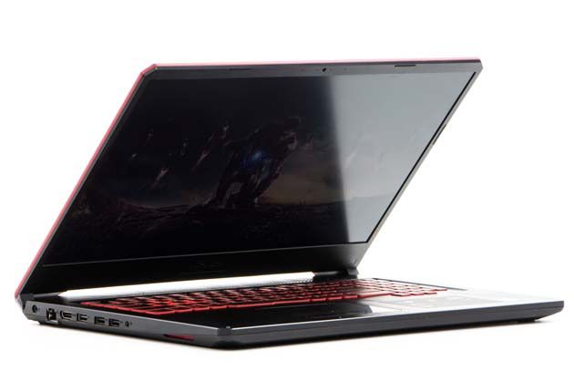 Asus TUF Gaming FX705GD-EW070 profil przód