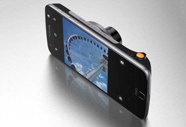 Hasselblad TrueZoom Moto Mod i smartfon Moto Z