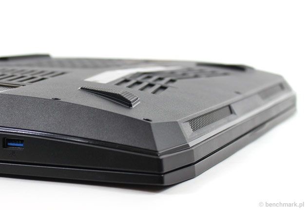 Hyperbook GTR87 VR SLI głośniki