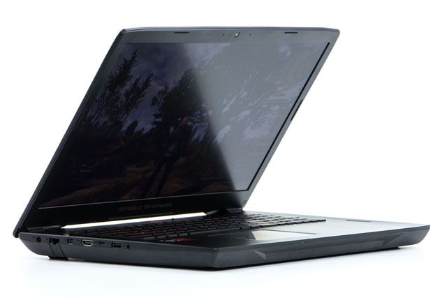 Asus ROG Strix GL702ZC przód profil