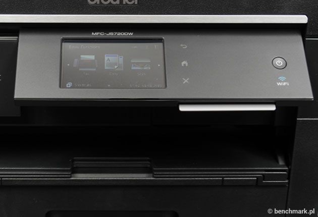 Brother MFC-J5720DW odchylany panel sterowania