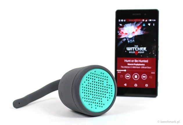 Polk Audio Boom Swimmer - ze smartfonem