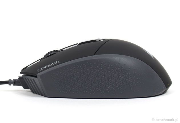 Corsair Katar - lewy bok myszki bez żadnych przycisków