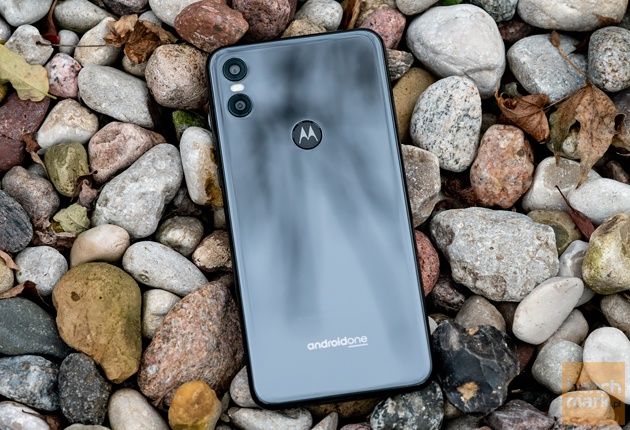 Motorola One tylna ścianka