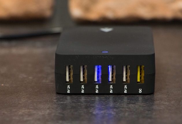 Accura Accucharge Monster - ładowarka USB dla 6 smartfonów