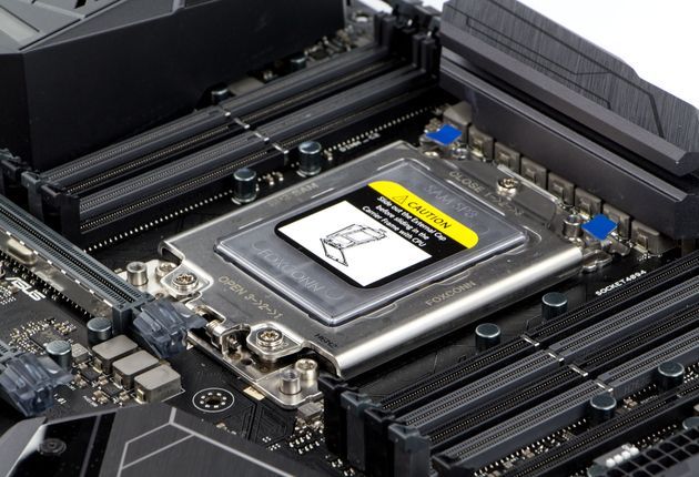 ASUS ROG Zenith Extreme