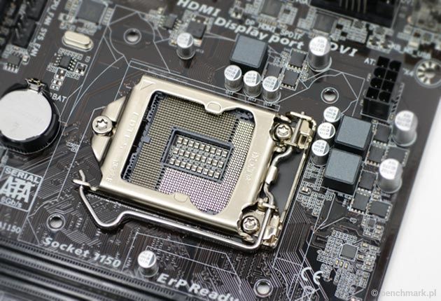 Gigabyte GA-H81M-HD3 slot na procesor