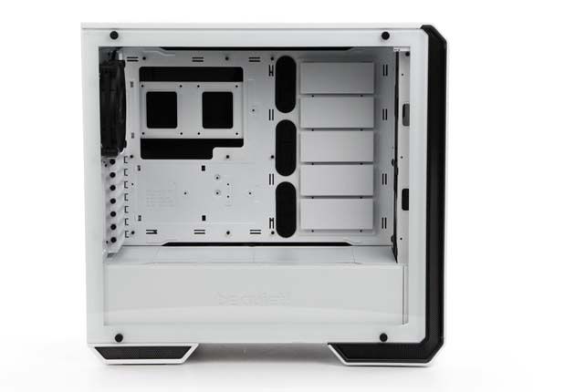 be quiet! Dark Base 700 White Edition - z lewej