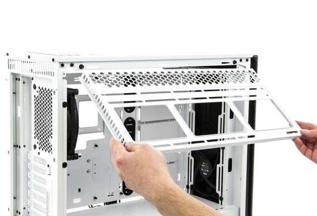 be quiet! Dark Base 700 White Edition - tu możemy zainstalować chłodnicę WC