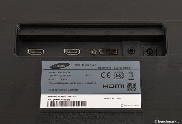 Samsung U28E590D złącza
