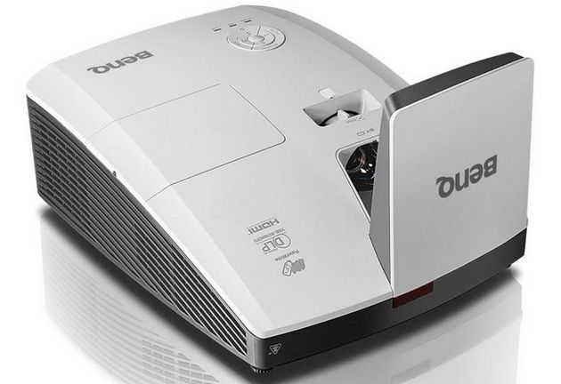 BenQ MX852UST