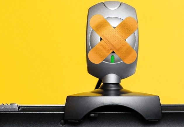 Kamera internetowa zaklejona