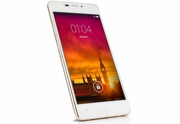 Kazam Tornado 348 smartfon